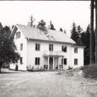 SLM POR52-2259 - Apoteket i Björkvik, foto 1952.