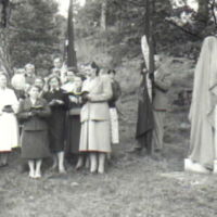 SLM POR53-2845-1 - Hjalmar Brantings byst invigs, Nävekvarns folkpark 2 augusti 1953
