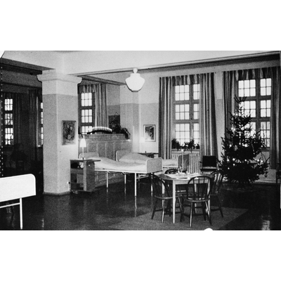 SLM P2020-0049 - Sjuksal på Sundby sjukhus julen 1970