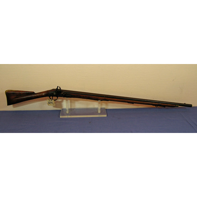SLM 6071 - Enkelpipigt gevär utan laddstake, engelskt flintlås, 