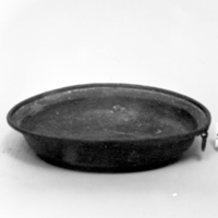SLM 1782 - Tvättfat av koppar, ring på ena sidan, från Bergshammar