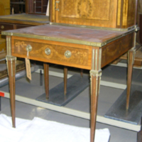 SLM 7003 - Skrivbord med förgyllningar och intarsia, har tillhört Bernhard Österman