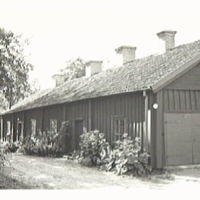 SLM S26-85-32 - Flättna gård, Nyköping, 1985
