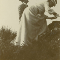 SLM P09-2028 - Mrs Stephanie eller Cecilia och De Geer, Hôtel Molaro, Anacapri år 1904