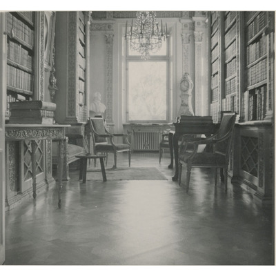 SLM M005183 - Biblioteket på Elghammar, 1940-1950-tal