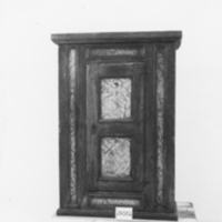 SLM 13002 - Skåp med en dörr, speglar och kanter med marmorerat mönster