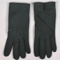 SLM 36441 5-6 - Hedvigs handskar från 1950-talet