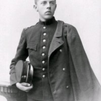 SLM M032463 - Porträtt av man i uniform