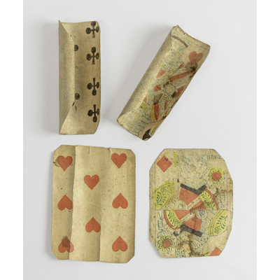 SLM 53525,53526,53527,53528 - Fyra spelkort med handtryckt motiv, från Strängnäs, 1850-tal