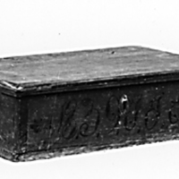 SLM 20720 - Målat skrin av ek, daterat 1839, från Hellby N:r 1 i Fogdö socken.