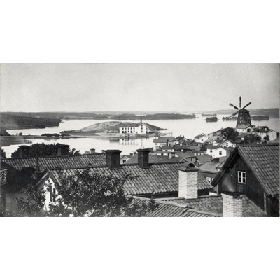 SLM SEM_Fg211R - Utsikt över Strängnäs, 1870-tal