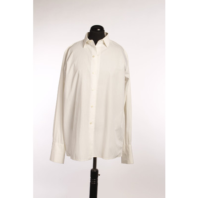 SLM 29953 - Vit bomullsskjorta från 1980-talet