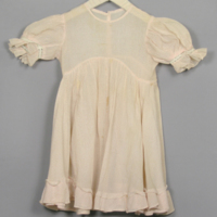 SLM 11805 - Barnklänning av bomull, möjligen sydd i Dalarna