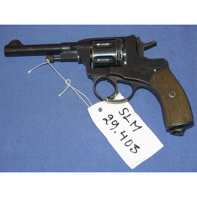 SLM 29403 - Rysk revolver från 1913