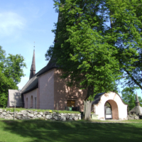 SLM D10-429 - Ripsa kyrka, kyrkoanläggningen från väster.