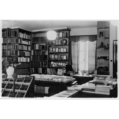 SLM M024484 - Vallins bokhandel, Flen, 1947