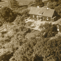 SLM P11-3719 - Lundby gård på 1920-talet