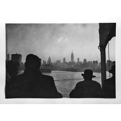 SLM P2017-0577 - Bertil Nyman på väg hem från USA 1949, Empire State Building 1949