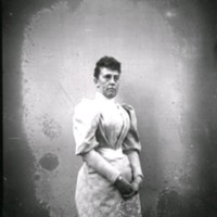 SLM Ö123 - Fru Ingeborg Åkerhielm på Ökna, 1890-tal