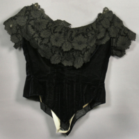 SLM 7939 - Blåsvart klänningsliv, har tillhört Anna Brown f. 1848