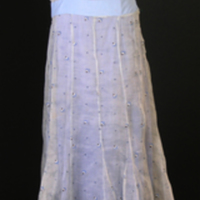 SLM 37070 1-2 - Karin Wohlins klänning från 1930-talet.