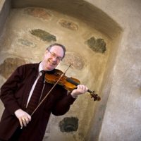 SLM D08-094 - Sonny Eriksson spelar fiol i Filharmoniska Sällskapet.