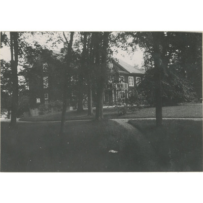 SLM M003822 - Huvudbyggnaden vid Väderbrunn i Bergshammars socken, foto från kronogårdsinventering 1948