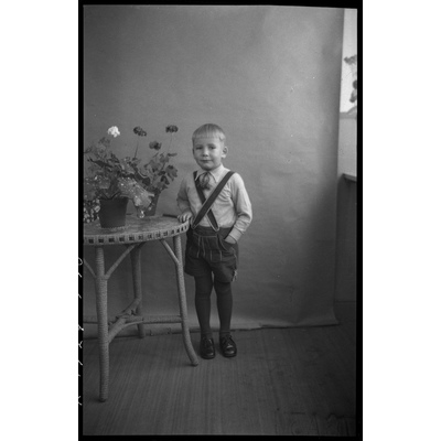 SLM X1927-90 - Barnporträtt