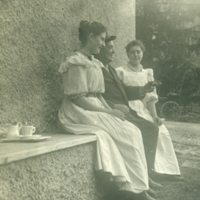 SLM P12-524 - En kaffestund i Ratzes 1899, ur konstnärsbröderna Östermans fotoalbum