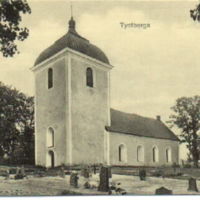 SLM M018761 - Tystberga kyrka med kyrkogården, vykort