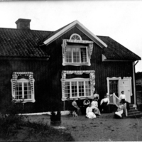 SLM P09-2040 - Människor vid Staffanstorp, Oxelösund, tidigt 1900-tal