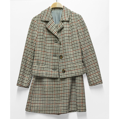 SLM 29916 1 - Tweeddräkt av rutigt ylle, består av jacka och kjol, 1950-tal