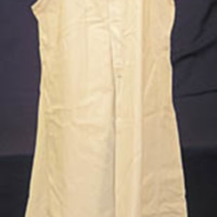 SLM 31920 4 - Förkläde av vit bomull, prytt med dekorationsband