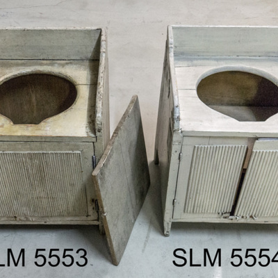 SLM 5553 - Toalettstol, nattstol, av trä från Gärdesta