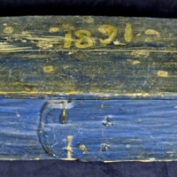 SLM 2751 - Blåmålad svepask av ytasp, daterad 1891, från Lunda socken
