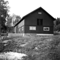 SLM P09-1780 - Ladugård vid Källstugan, Kila, 1930-tal