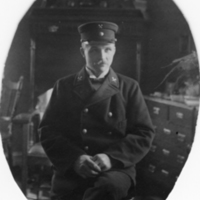 SLM P09-1091 - Brandsoldat Gerhard Carlsson 1919, Nyköpings brandkår