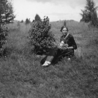 SLM P07-2395 - Linnéa Holmgren (1909-2003) på sin bröllopsdag