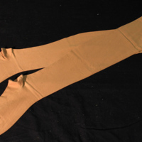 SLM 27043 - Kraftiga bruna nylonstrumpor utan söm