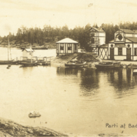 SLM P12-967 - Badhuset i Oxelösund, gammalt vykort slutet av 1800-talet.
