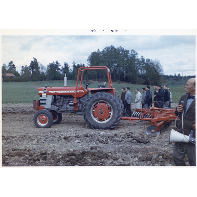 SLM P2018-0131 - Studiebesök på Hedenlunda år 1966