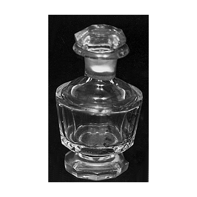 SLM 5233, 5234 - Två flaskor av glas, möjligen för parfym, fasetterad sida och glaspropp