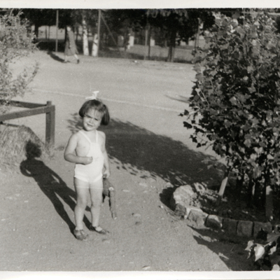 SLM P2016-0364 - Yvonne Wohlin cirka 1945