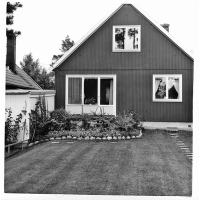 SLM P2017-0320 - Bertil Nymans hem, kedjehuset på Vendelsömalm på Södertörn 1965
