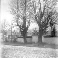 SLM X186-78 - Norra porten på Alla Helgona kyrka i Nyköping år 1921