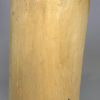 SLM 2669 - Stånda, kärl gjort av urholkad trästam, avsedd för mjöl, från Kila socken
