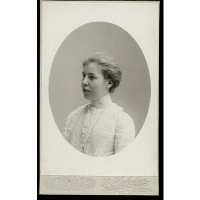 SLM P2020-0235 - Hilda Ekblom (1886-1937), tidigt 1900-tal