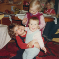 SLM P06-43 - Barnbarn hos familjen Ekinge ca 1980