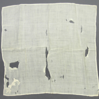 SLM 14151 3 - Näsduk av vitt linne från 1800-talet