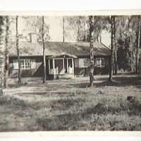 SLM M014775 - Årdala hembygdsgård år 1945